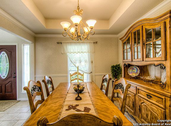 5th image of 290 Suncrest Dr
