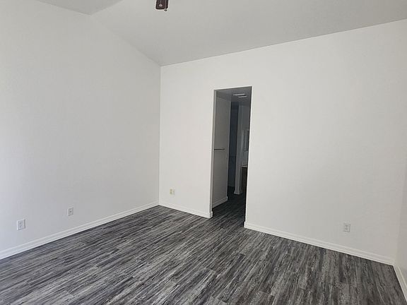 5th image of 42786 W Kimberly St