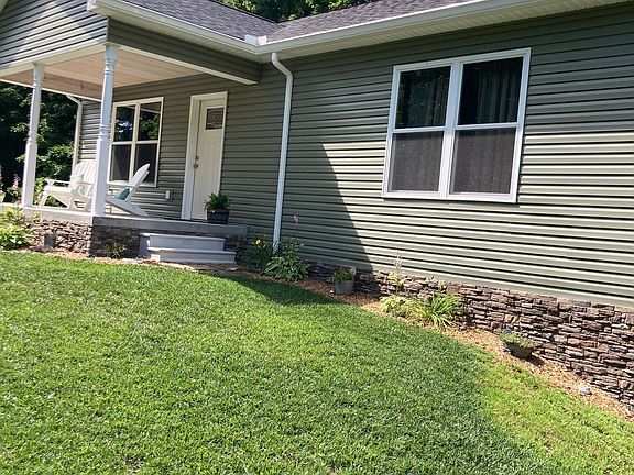 3rd image of 1539 Tucker Run Rd
