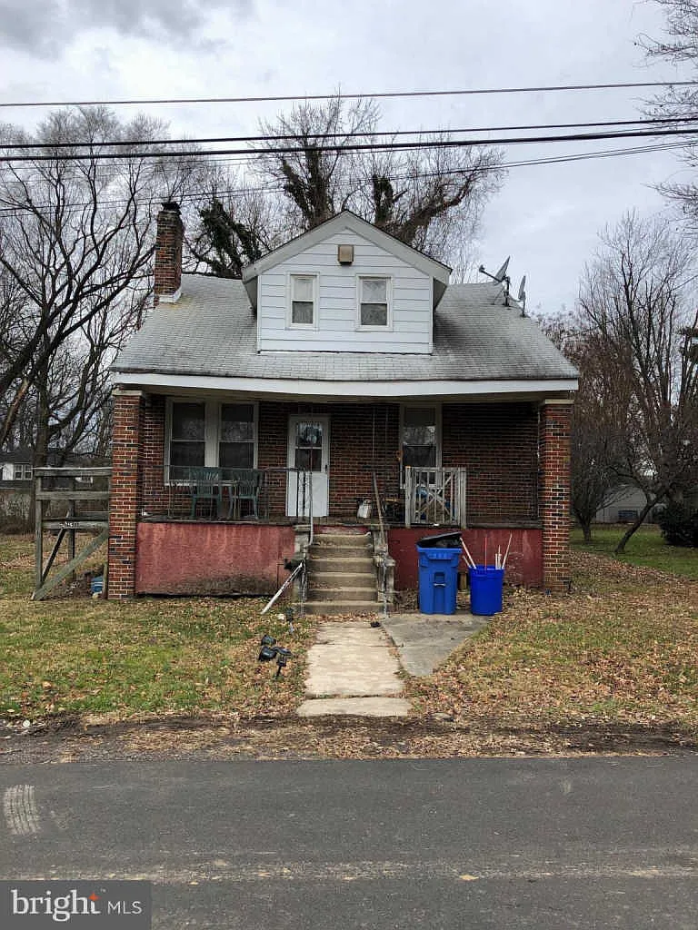 2430 Kay Ave photo 1