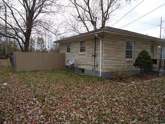 3rd image of 13000 Ashlawn Dr