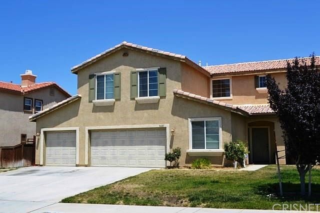 1st image of 3601 Desert Oak Dr