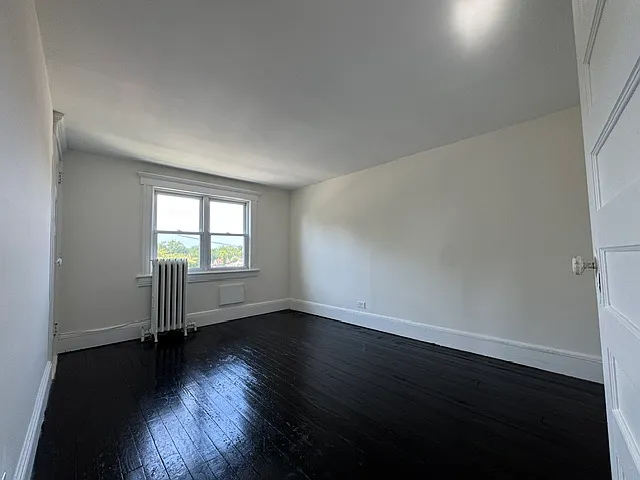 135 Cresskill Ave #2 — Photo 9