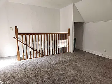 1016 Pearl St — Photo 8