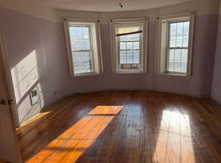 74-25 65th St #2, Ridgewood, NY 11385