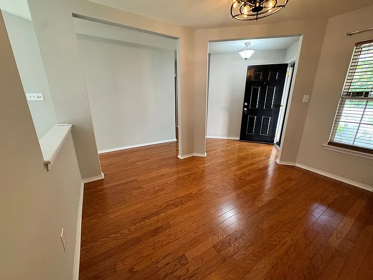 5337 Thunderidge Dr — Photo 6
