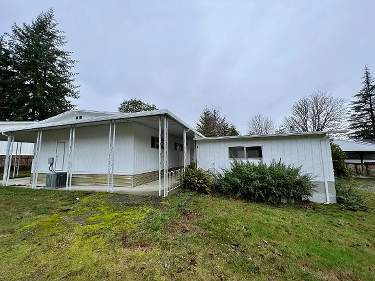 3220 Fishtrap Loop NE — Photo 22