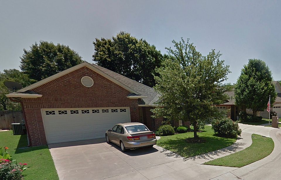 1st image of 1023 Roberts Bend Ct