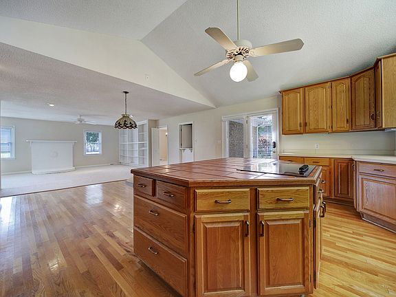 5th image of 5536 Kool Springs Dr