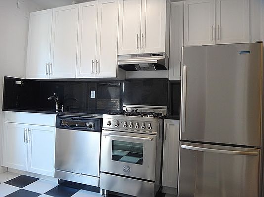 1st image of 105 E 63rd St APT 7A