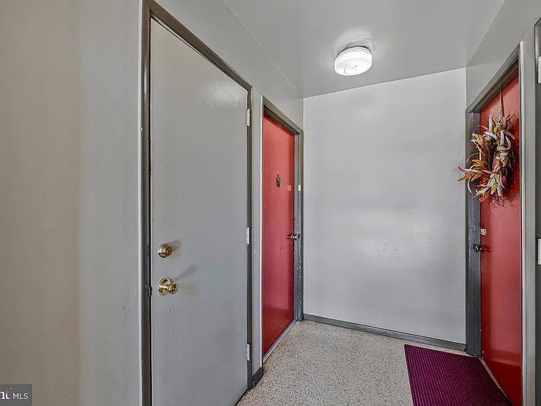 7170 Donnell Pl #C1 — Photo 7