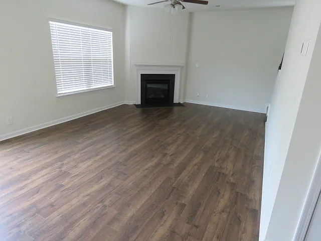 900 Mill Creek Dr — Photo 7