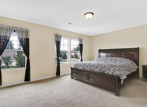 4th image of 2036 Lake Vista Dr
