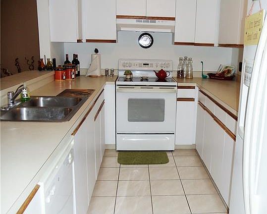 4th image of 22181 Tallwood Ct Unit 903