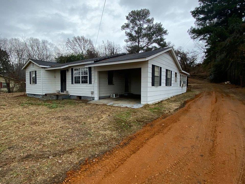 Front View from HWY 35