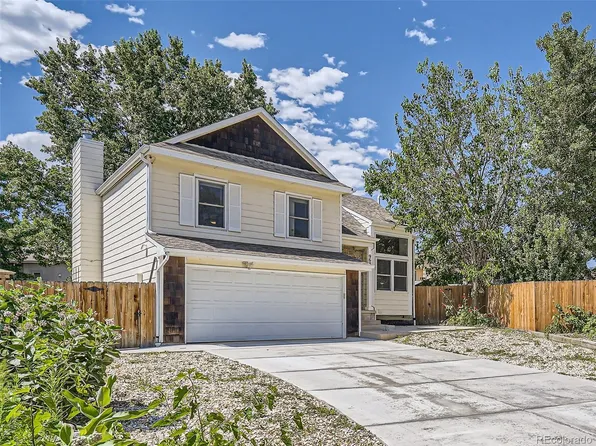 9687 W 70th Place, Arvada, CO 80004