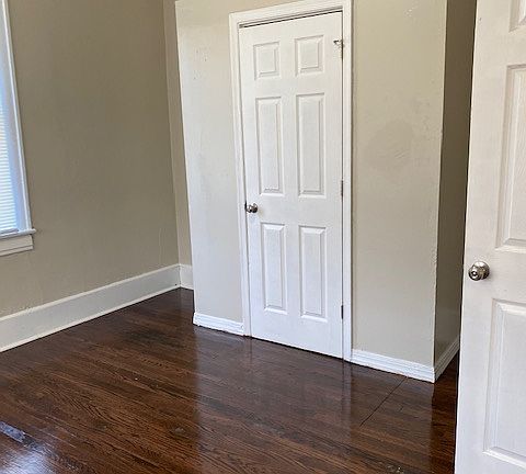 4th image of 1811 Orange Ave NW #1