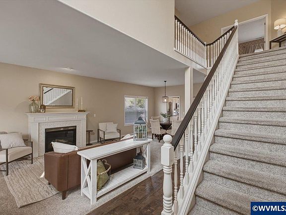 3rd image of 793 Lakefair Pl N