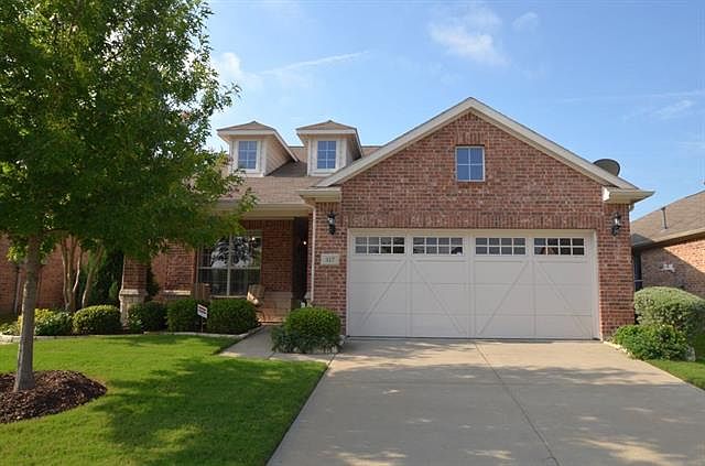 1st image of 417 Oakland Hills Ln