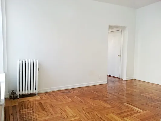 Rented by New York Residence | media 34