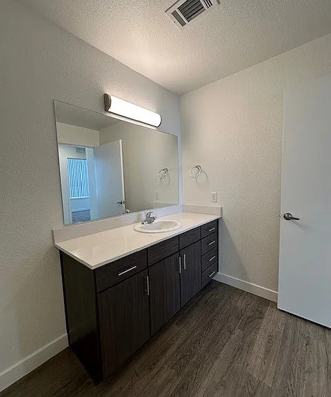 Krisana Apartments — Photo 45