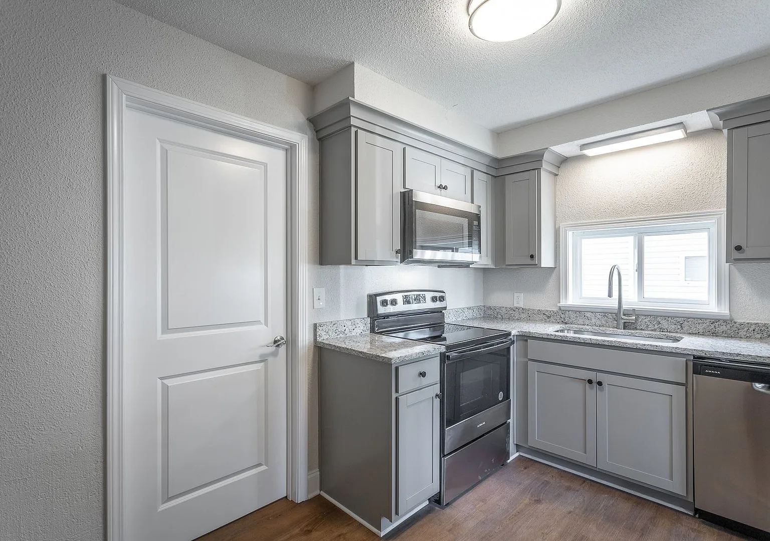 1902 S Watkins Street | Multifamily Living in Mill Town — Photo 3