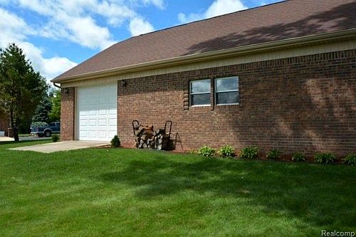 5th image of 65 Cheltenham Ln