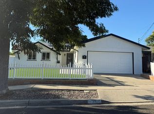 4838 Mount Saint Helens Dr, San Diego, CA 92117