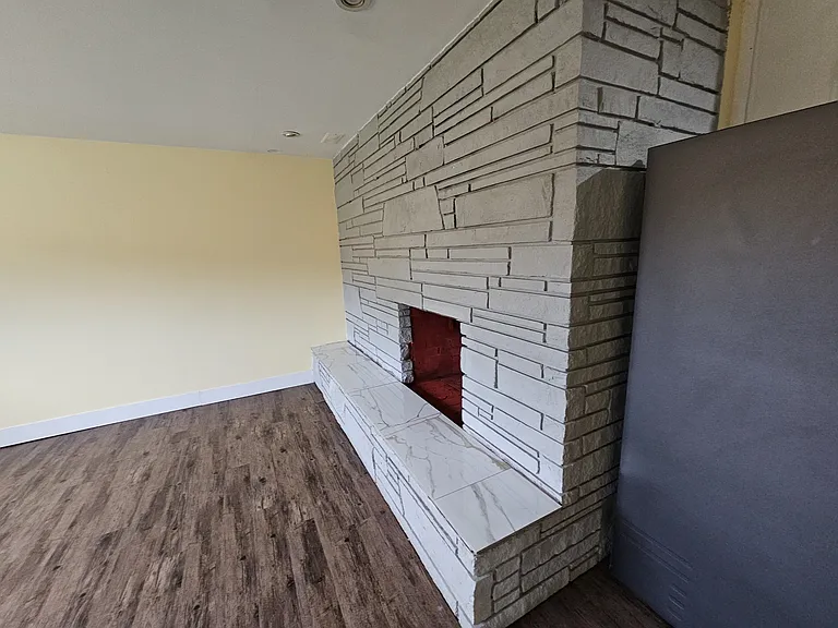 8211 Dogwood St — Photo 3