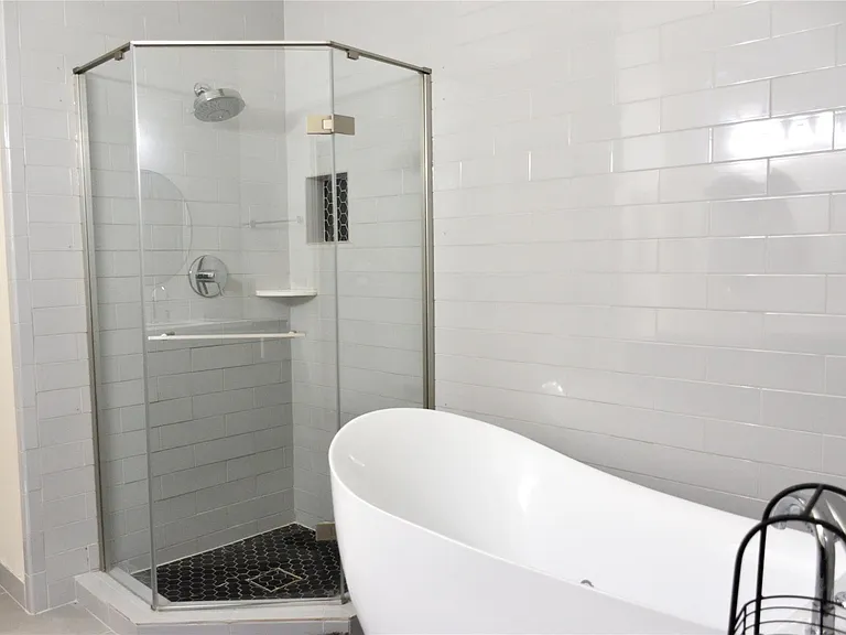 5106 Autumn Rose Ln — Photo 13