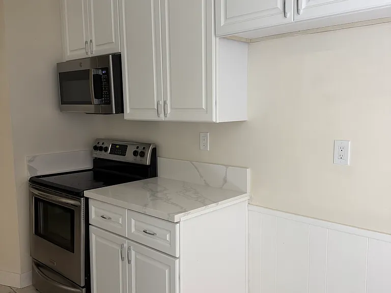 4733 Jackson St #57 — Photo 2