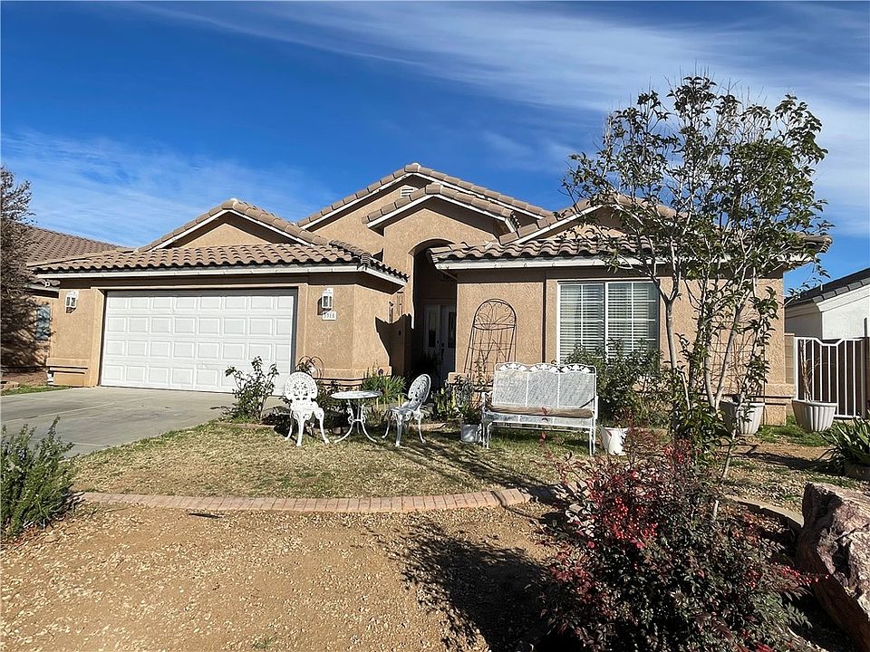 1st image of 3315 E El Tovar Avenue