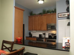 111 Mulberry St, Newark, NJ 07102