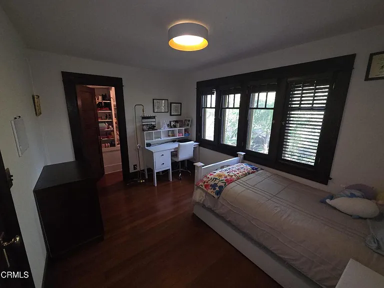 126 N Meridith Ave — Photo 17