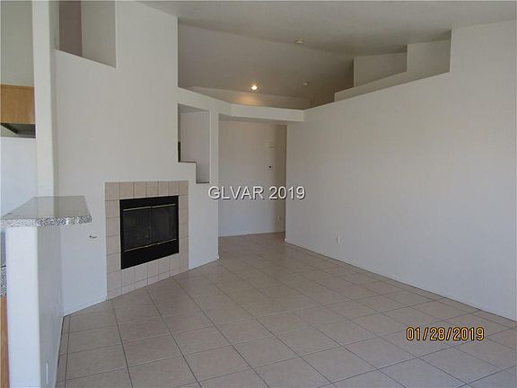 5th image of 823 Verde Canyon Dr
