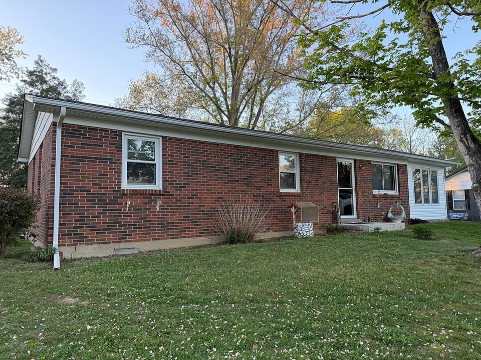 1st image of 1234 Stacy Lane Rd