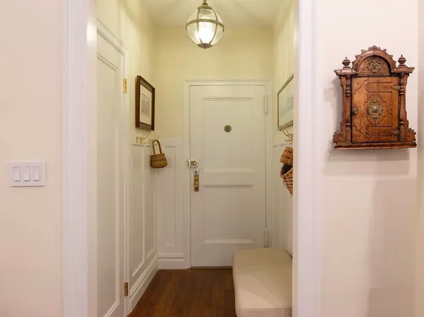 124 East 84th Street image 10 of 10