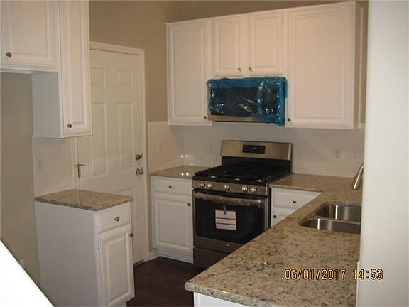 3rd image of 3300 Forest Creek Dr APT 49