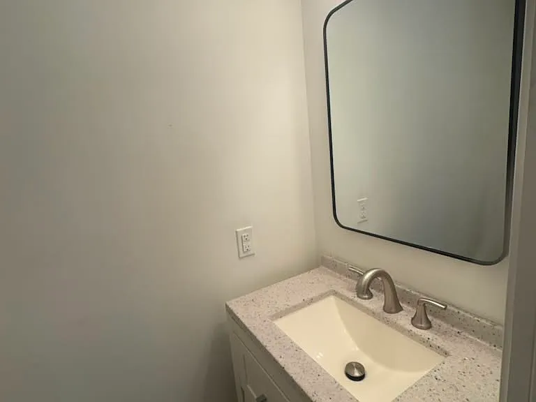 2857 Indianapolis Ave — Photo 13