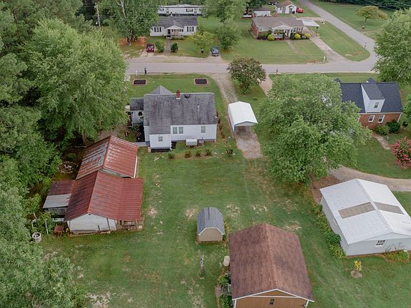 4th image of 226 Dugger St