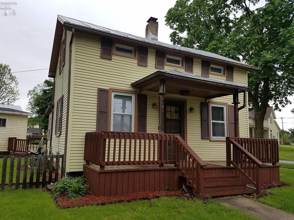 1st image of 405 Water St