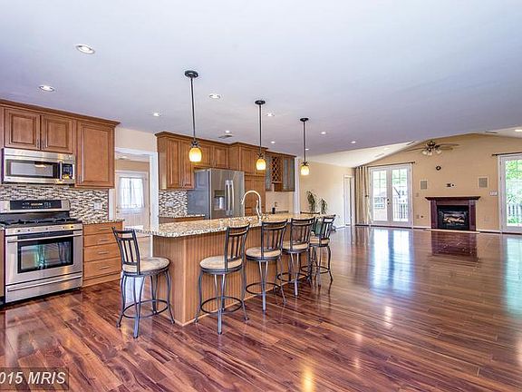 2nd image of 14925 Greymont Dr