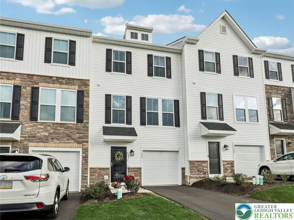 7626 Clayton Ave, Coopersburg, PA 18036