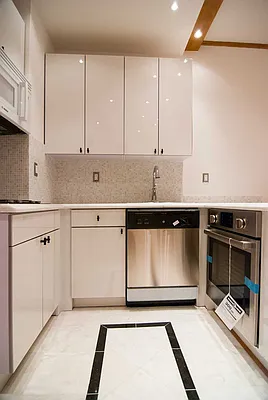 Rented by WAM Partners - William Moses Co. | media 28