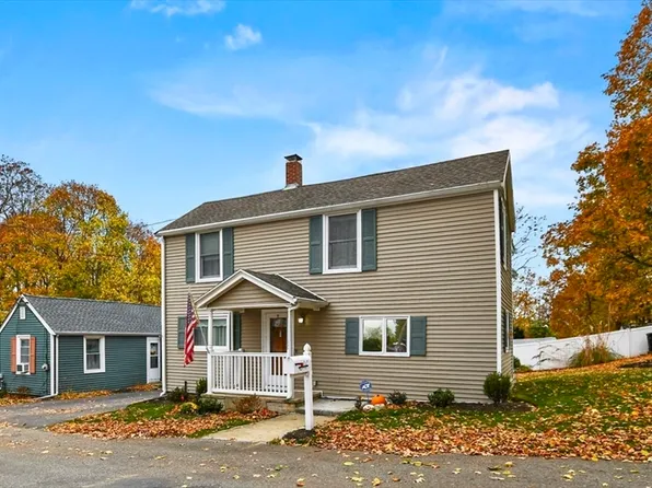 31 James St, Woburn, MA 01801