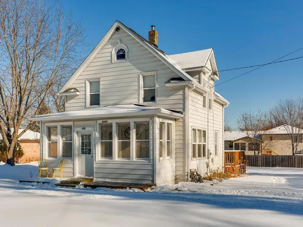 8040 Sunkist Blvd N, Brooklyn Park, MN 55444