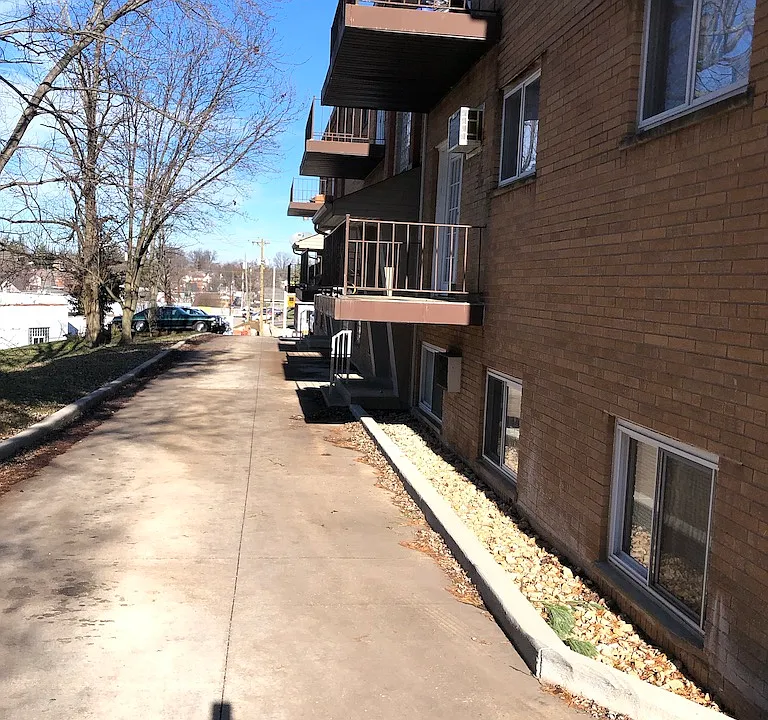 4163 Harrison Ave #11