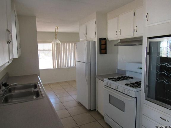 3rd image of 1855 Merced Dr