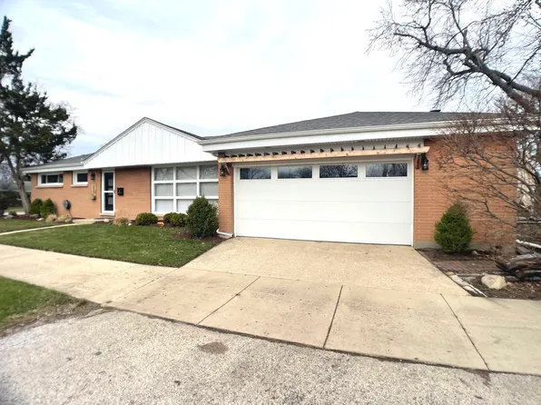 6803 N Keeler Ave, Lincolnwood, IL 60712