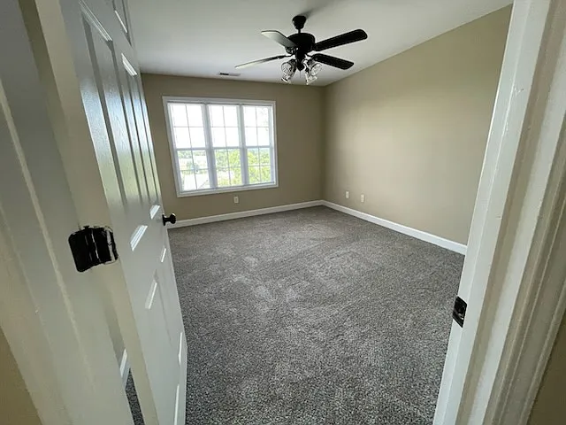 1026 Nottingham Dr — Photo 12